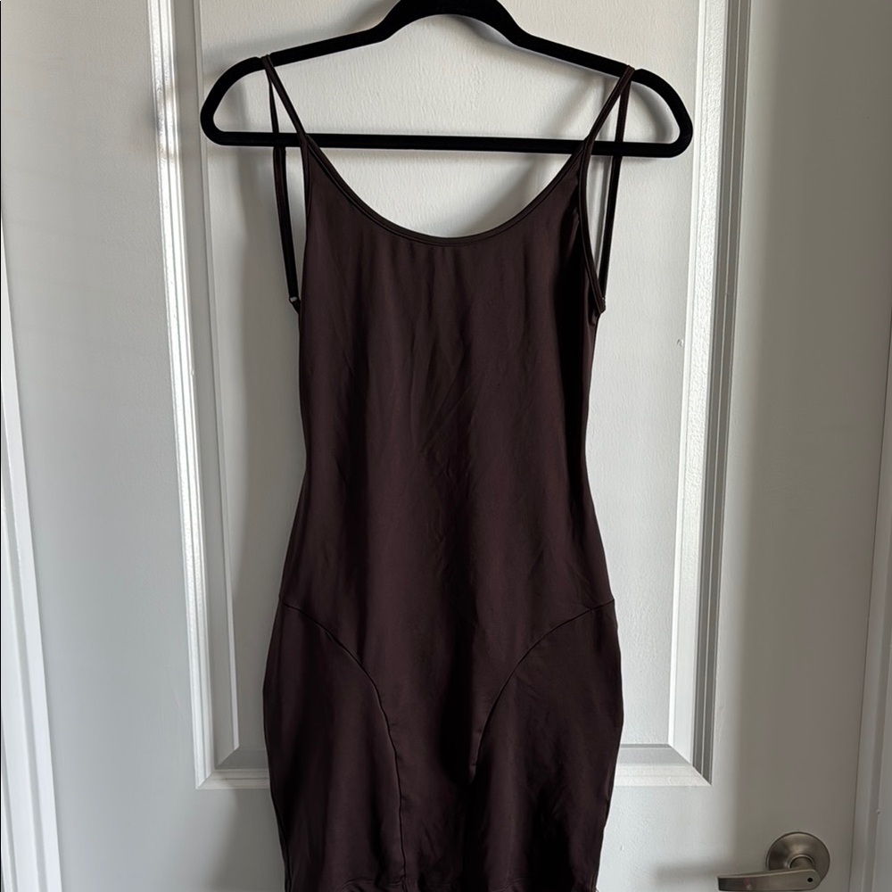 Elegant Backless Brown Dress